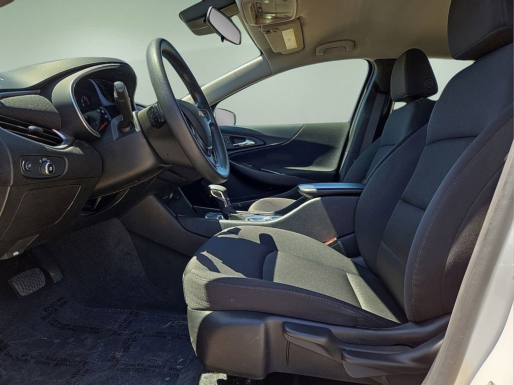 Used 2025 Chevrolet Malibu LS FWD image 21