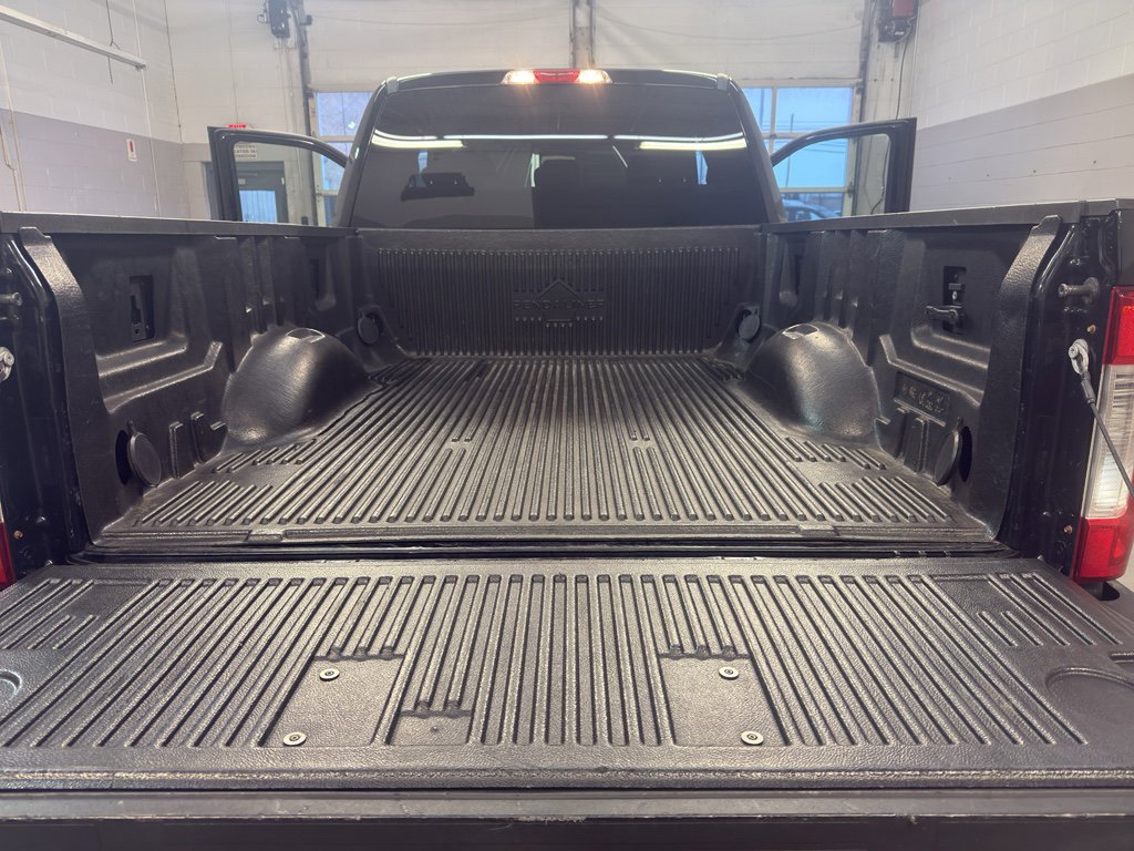 Used 2017 Ford F250 XLT w/ FX4 Off-Road Package image 29