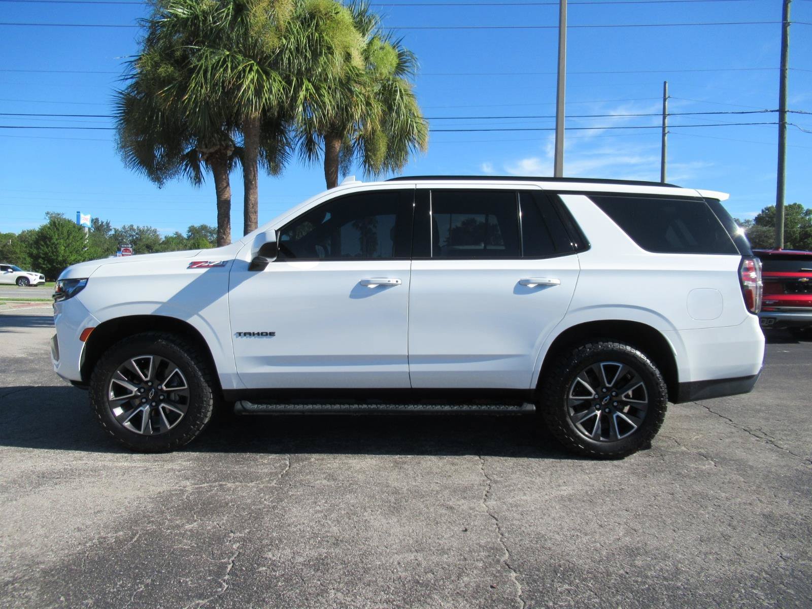 Used 2021 Chevrolet Tahoe Z71 AWD/4WD image 2