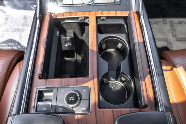 Used 2020 Lincoln Navigator Reserve AWD/4WD image 20
