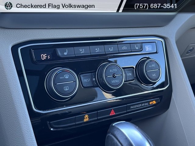 Used 2022 Volkswagen Atlas SE w/ Panoramic Sunroof Package image 43