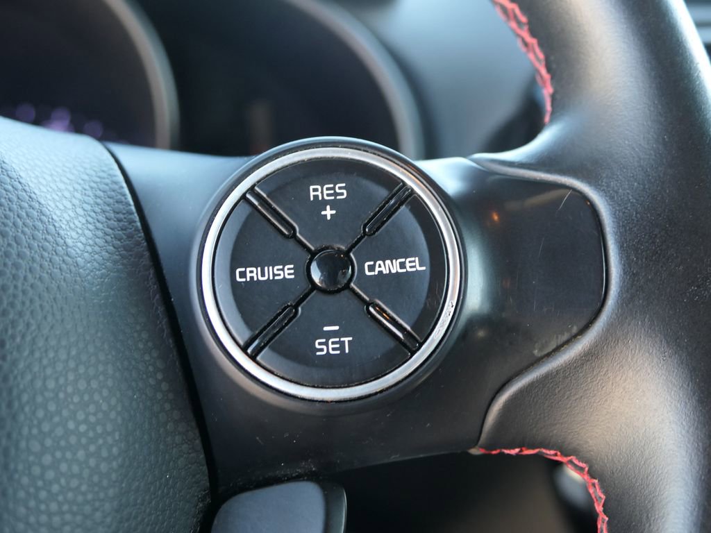 Used 2014 Kia Soul + FWD image 19