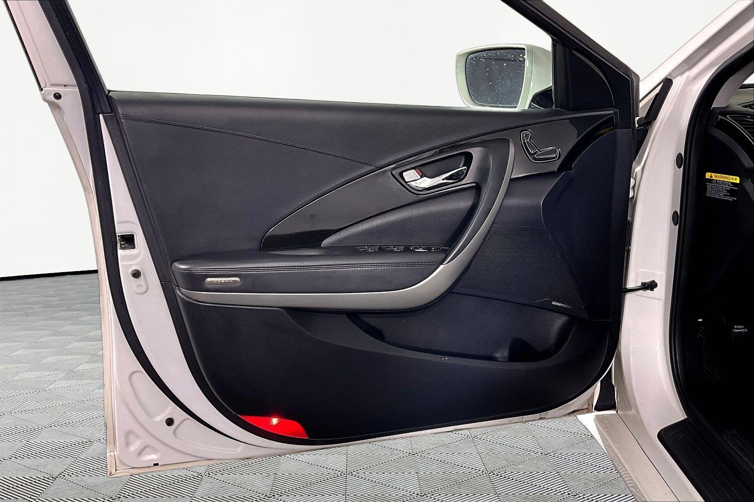 Used 2013 Hyundai Azera FWD image 20