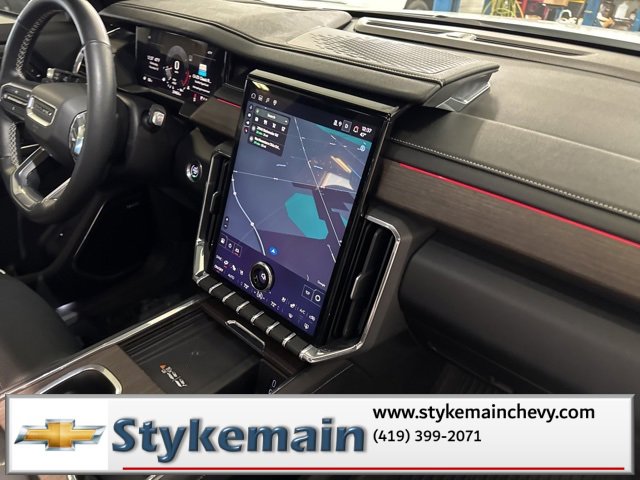 Used 2024 GMC Acadia Denali image 23