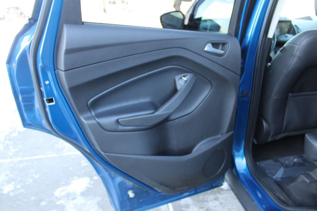 Used 2019 Ford Escape SEL image 26