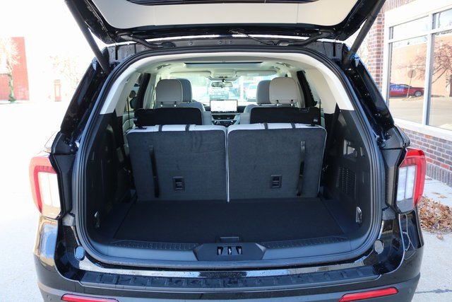 New 2026 Ford Explorer Active w/ Active Comfort Package image 20