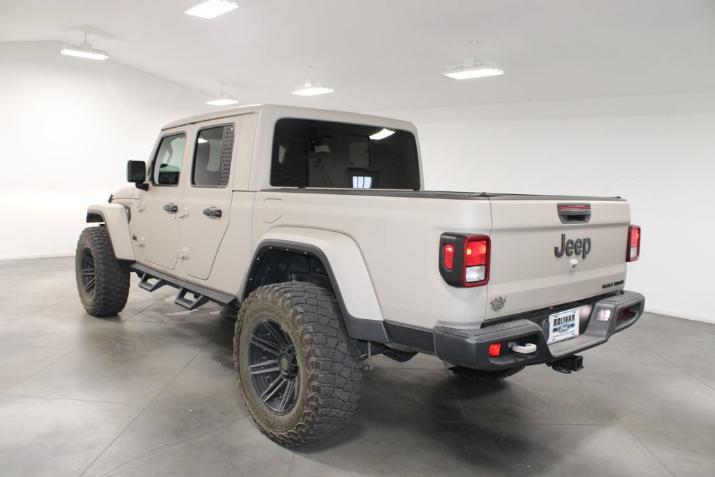 Used 2022 Jeep Gladiator Overland w/ Cold Weather Group AWD/4WD image 7