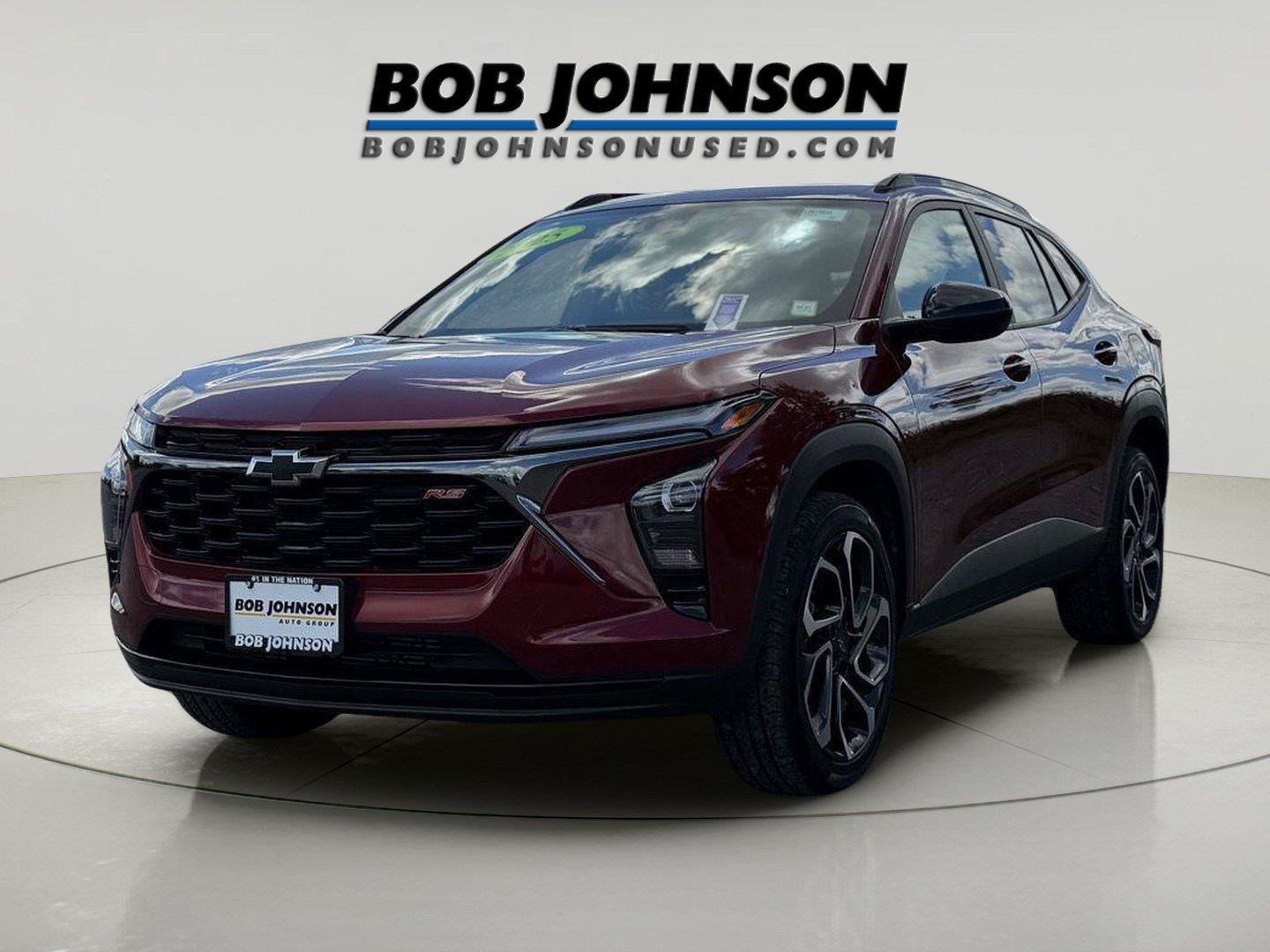 Used 2025 Chevrolet Trax RS w/ Sunroof Package FWD image 4