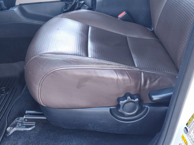 Used 2018 Toyota Tacoma Limited AWD/4WD image 25