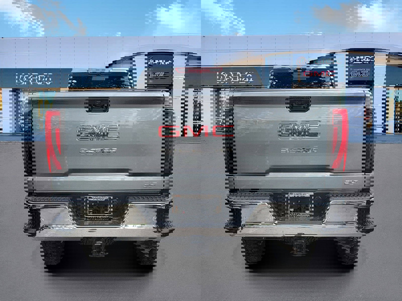 New 2026 GMC Sierra 2500 SLT w/ SLT Premium Package image 4