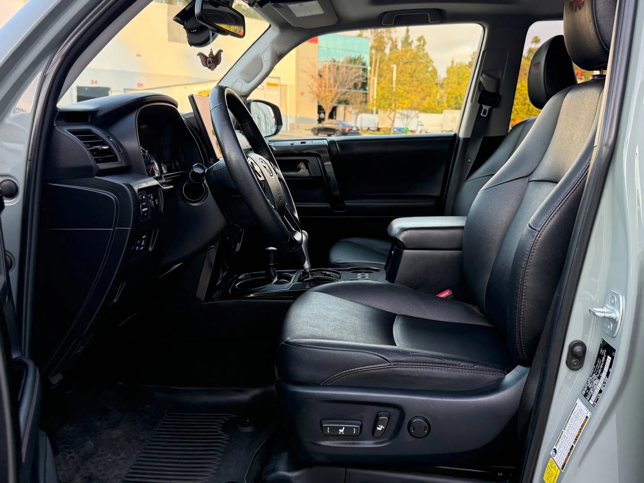 Used 2021 Toyota 4Runner TRD Pro AWD/4WD image 17