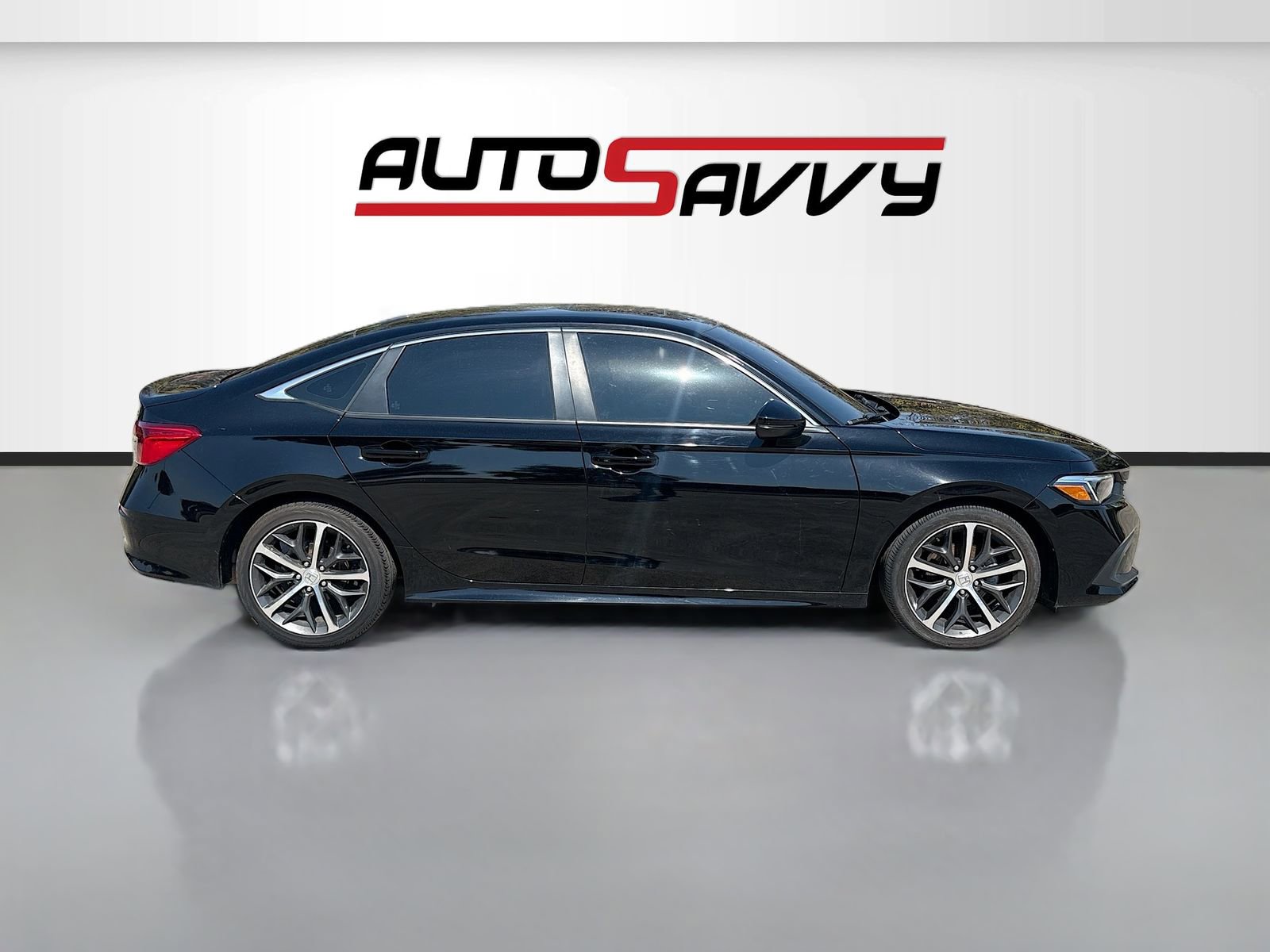 Used 2023 Honda Civic Touring image 8