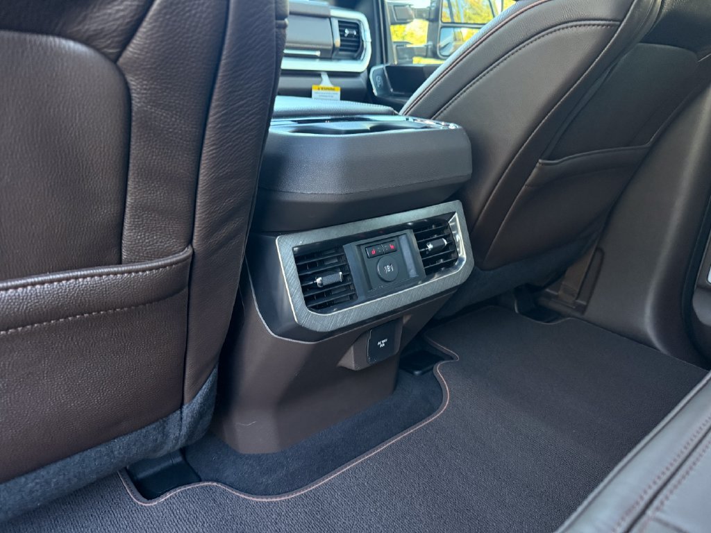 Used 2027 Ford F350 King Ranch w/ Tremor Off-Road Package AWD/4WD image 45