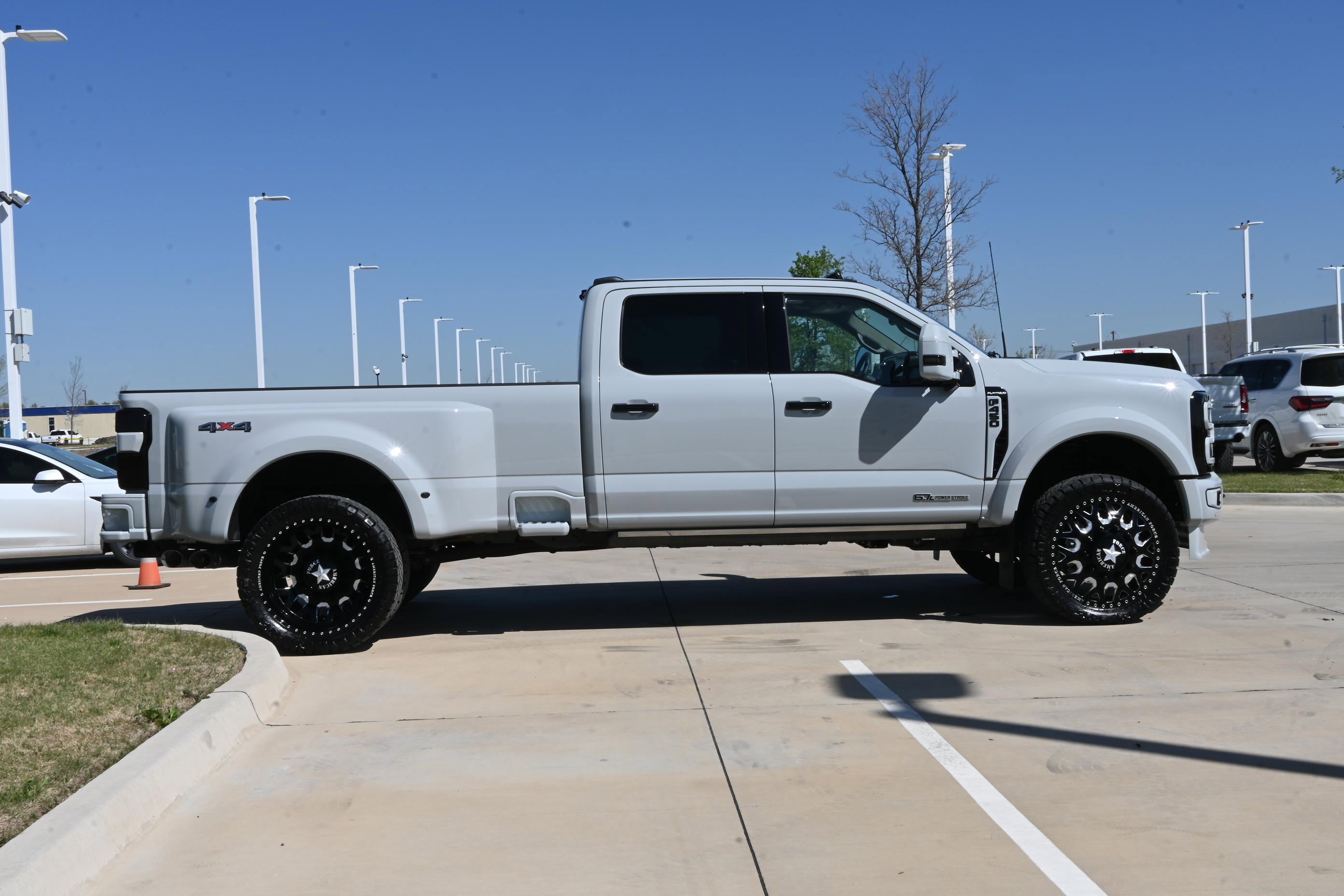 Used 2026 Ford F450 Platinum w/ Platinum Plus Package image 10