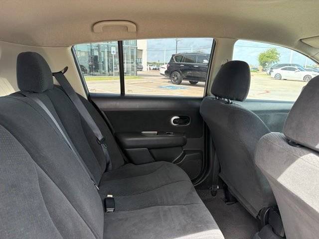 Used 2012 Nissan Versa 1.8 S FWD image 13