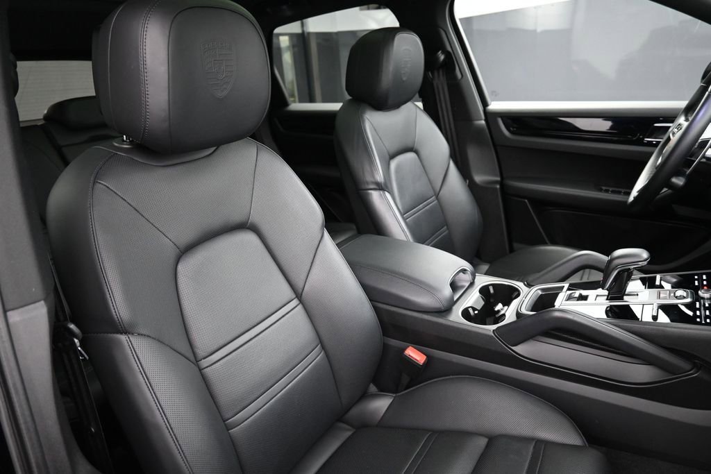 Certified 2021 Porsche Cayenne S AWD/4WD image 30