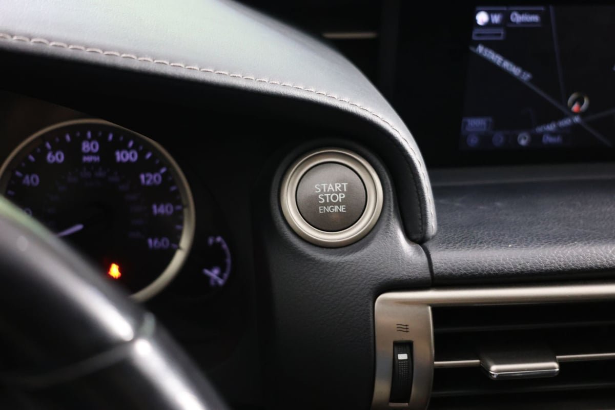 Used 2015 Lexus IS 350 AWD w/ Luxury Package image 19
