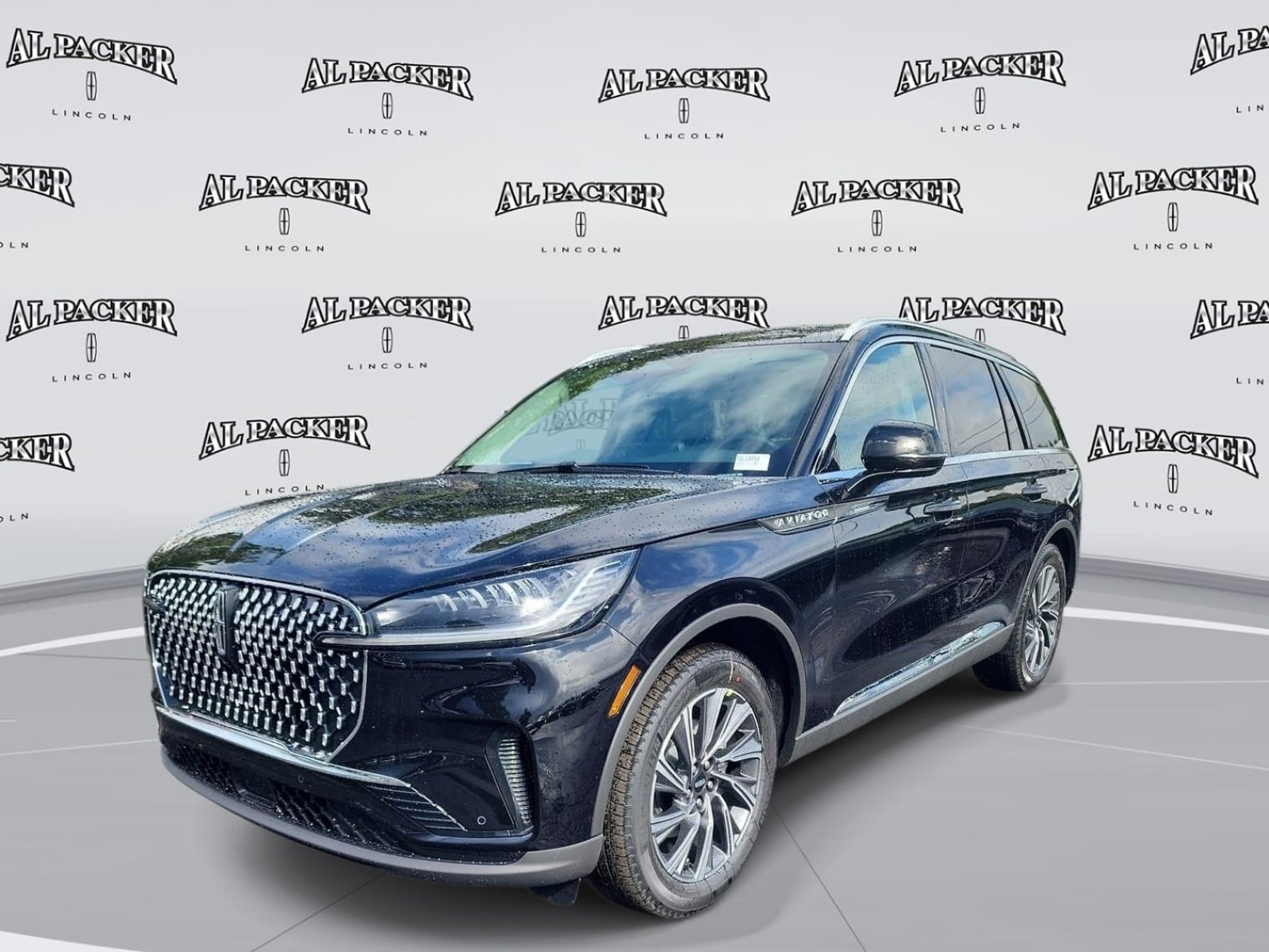 New 2026 Lincoln Aviator 2WD