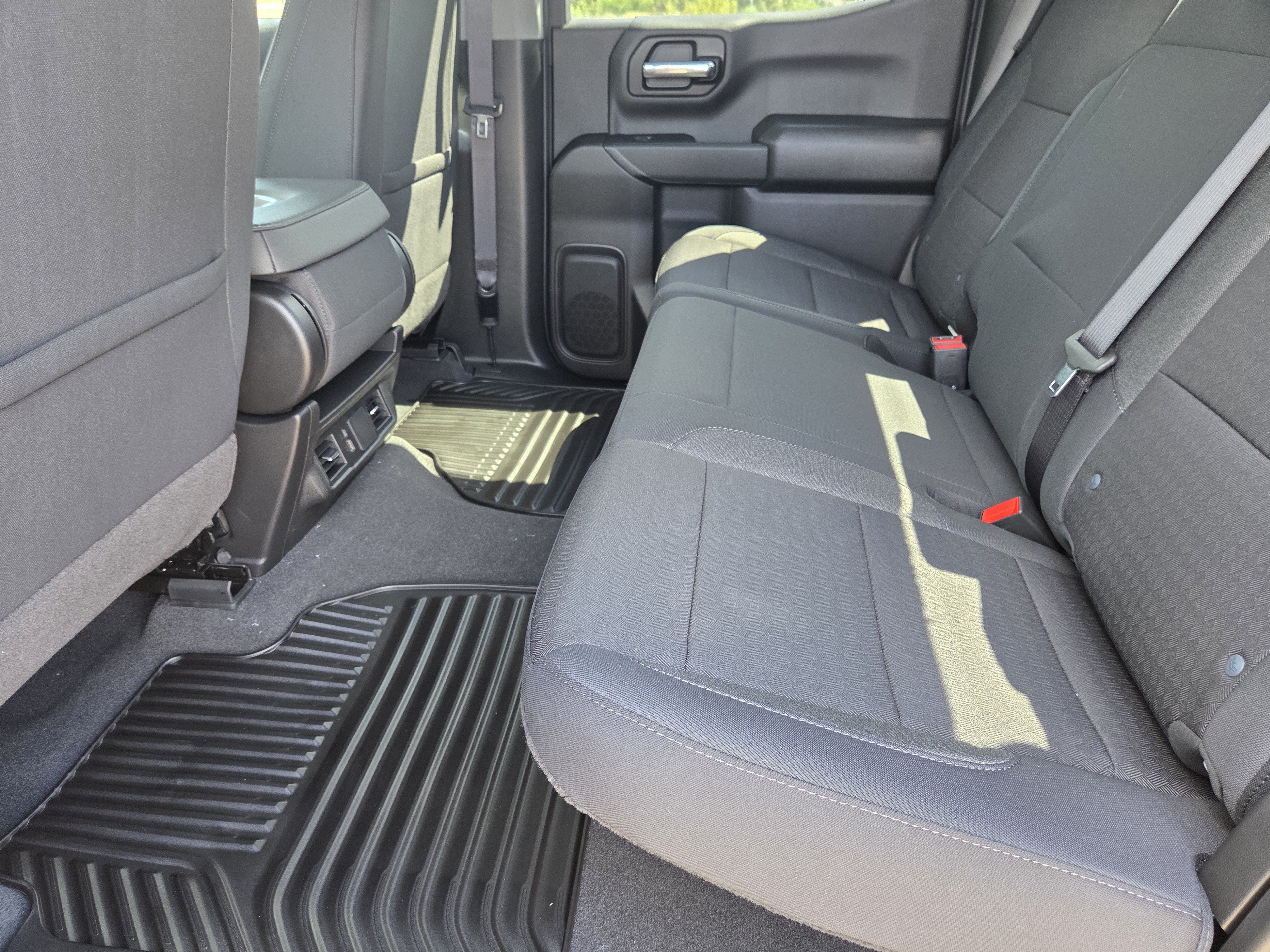 New 2026 Chevrolet Silverado 1500 Custom AWD/4WD image 22