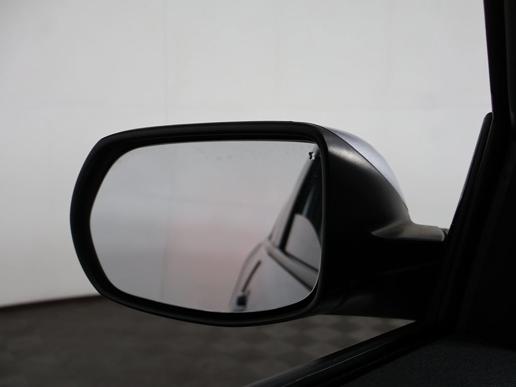 Used 2022 Honda HR-V LX image 31