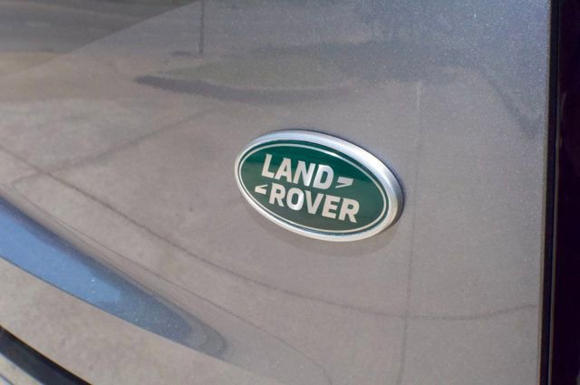 Used 2023 Land Rover Range Rover Long Wheelbase Autobiography AWD/4WD image 12