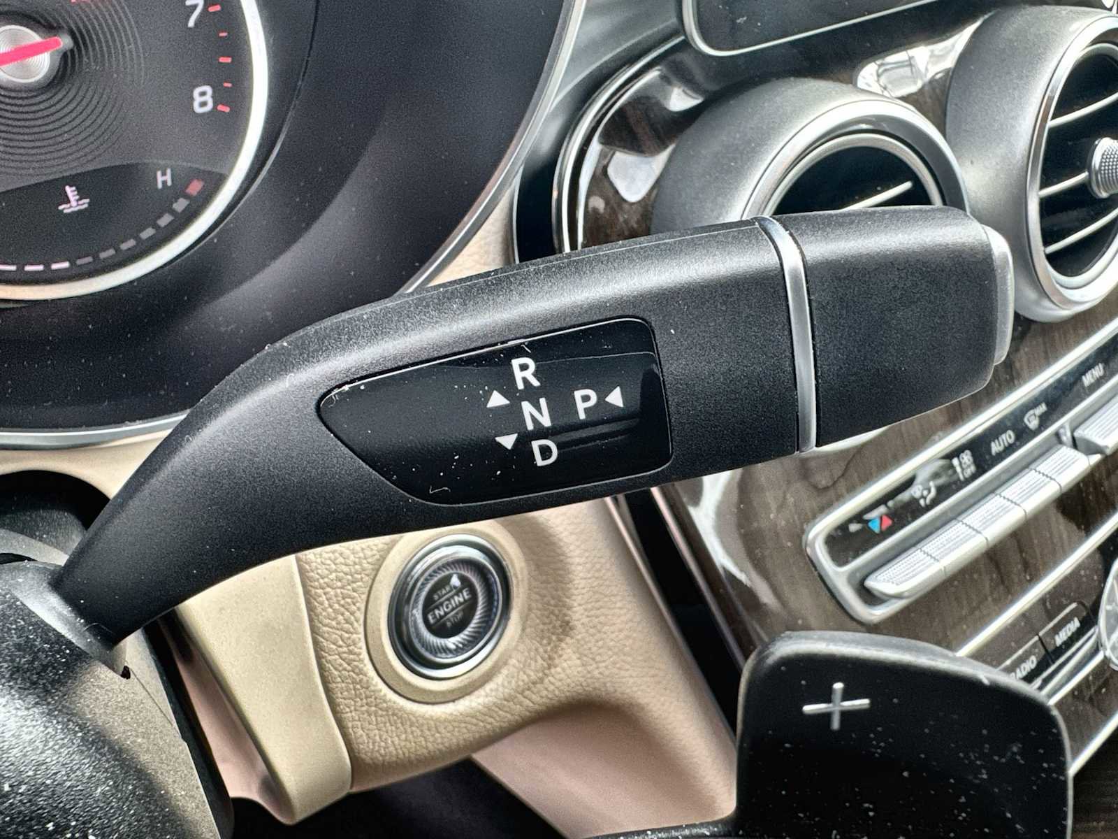 Used 2019 Mercedes-Benz C 300 Sedan image 23