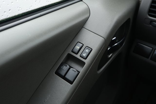 Used 2020 Nissan Frontier S image 18