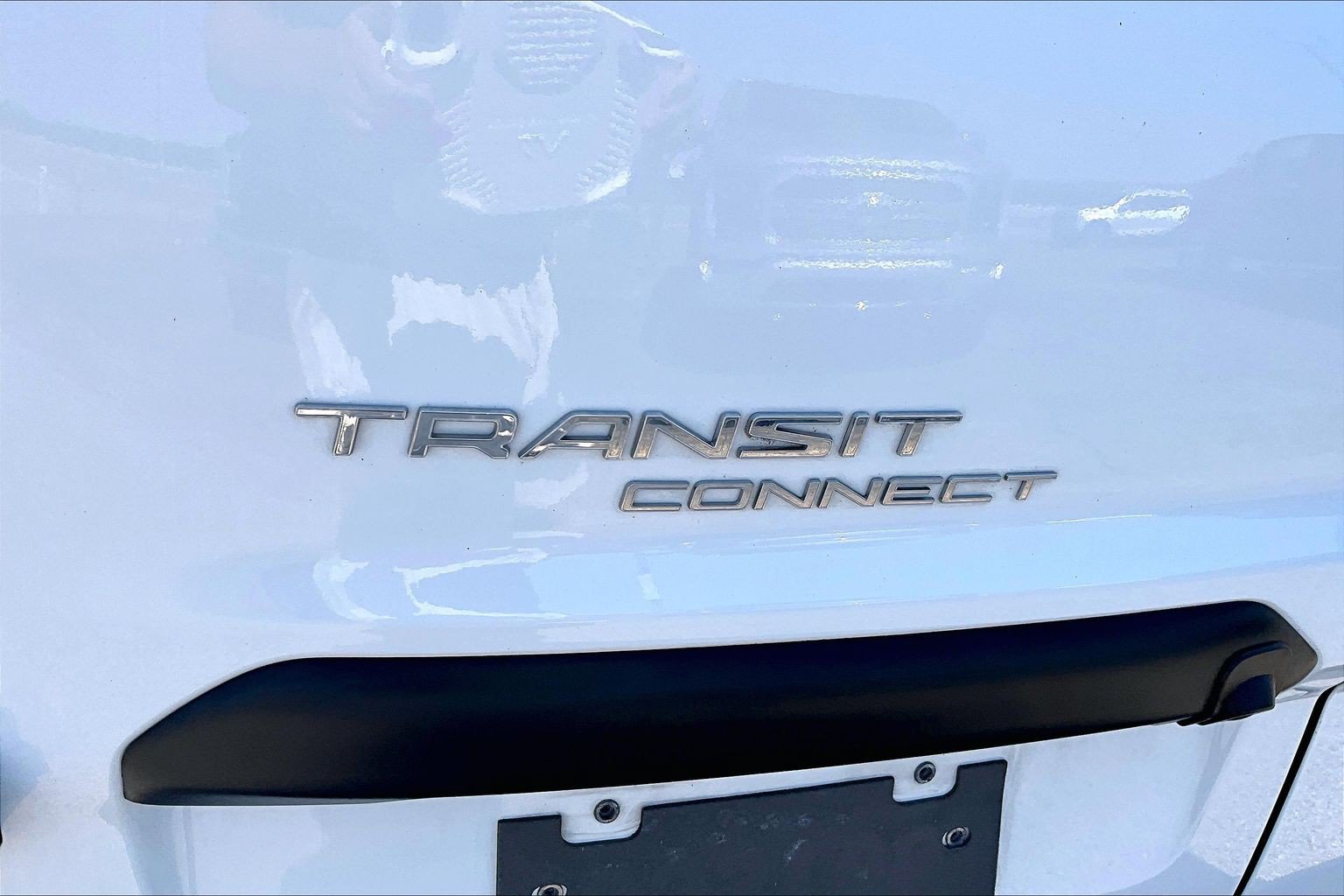 Used 2023 Ford Transit Connect XL FWD image 8