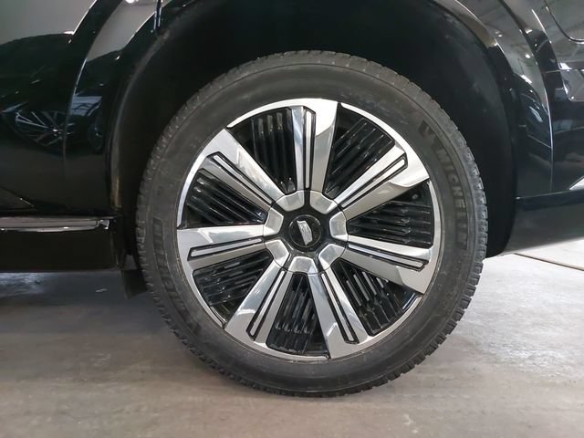 Used 2025 Cadillac Escalade IQ Luxury 1 w/ Smart Trailering package AWD/4WD image 33