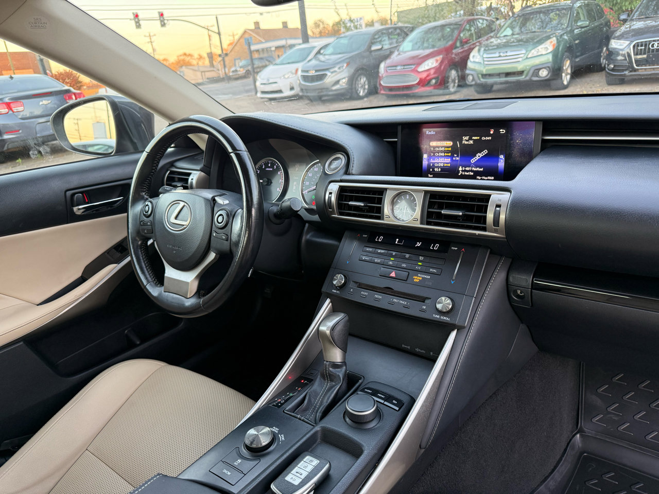 Used 2016 Lexus IS 200t image 18