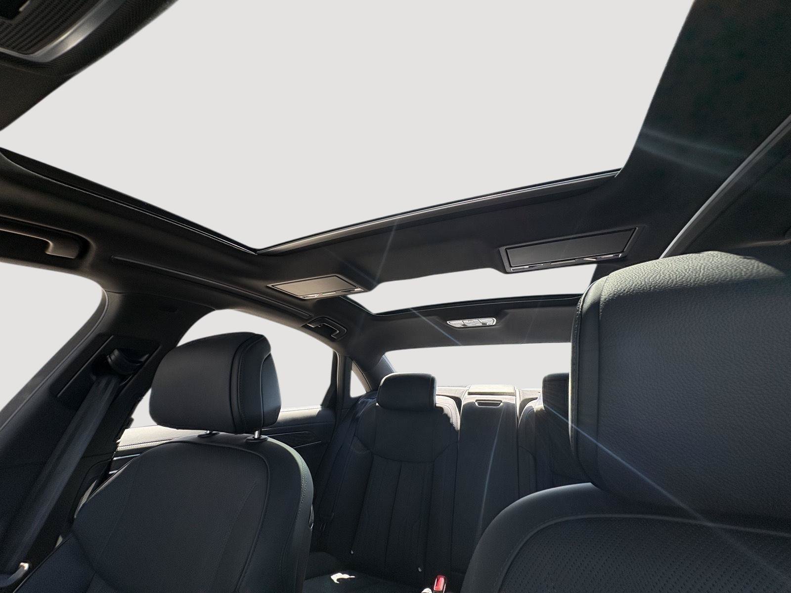 New 2026 Audi A8 L 3.0T AWD/4WD image 21