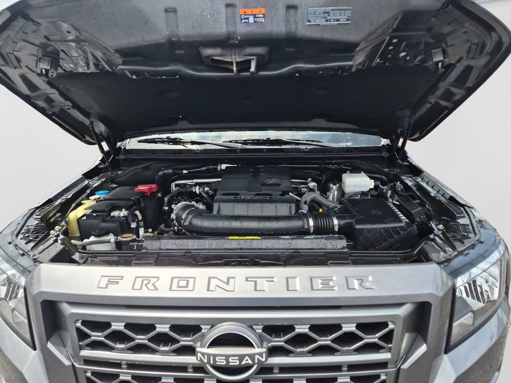 Used 2023 Nissan Frontier SV w/ Technology Package AWD/4WD image 32