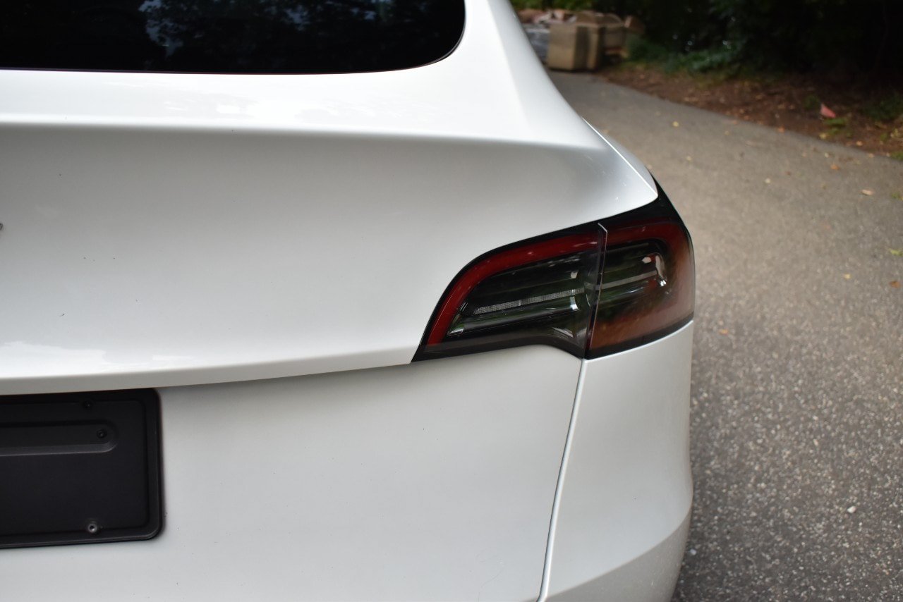 Used 2021 Tesla Model Y 2WD image 28