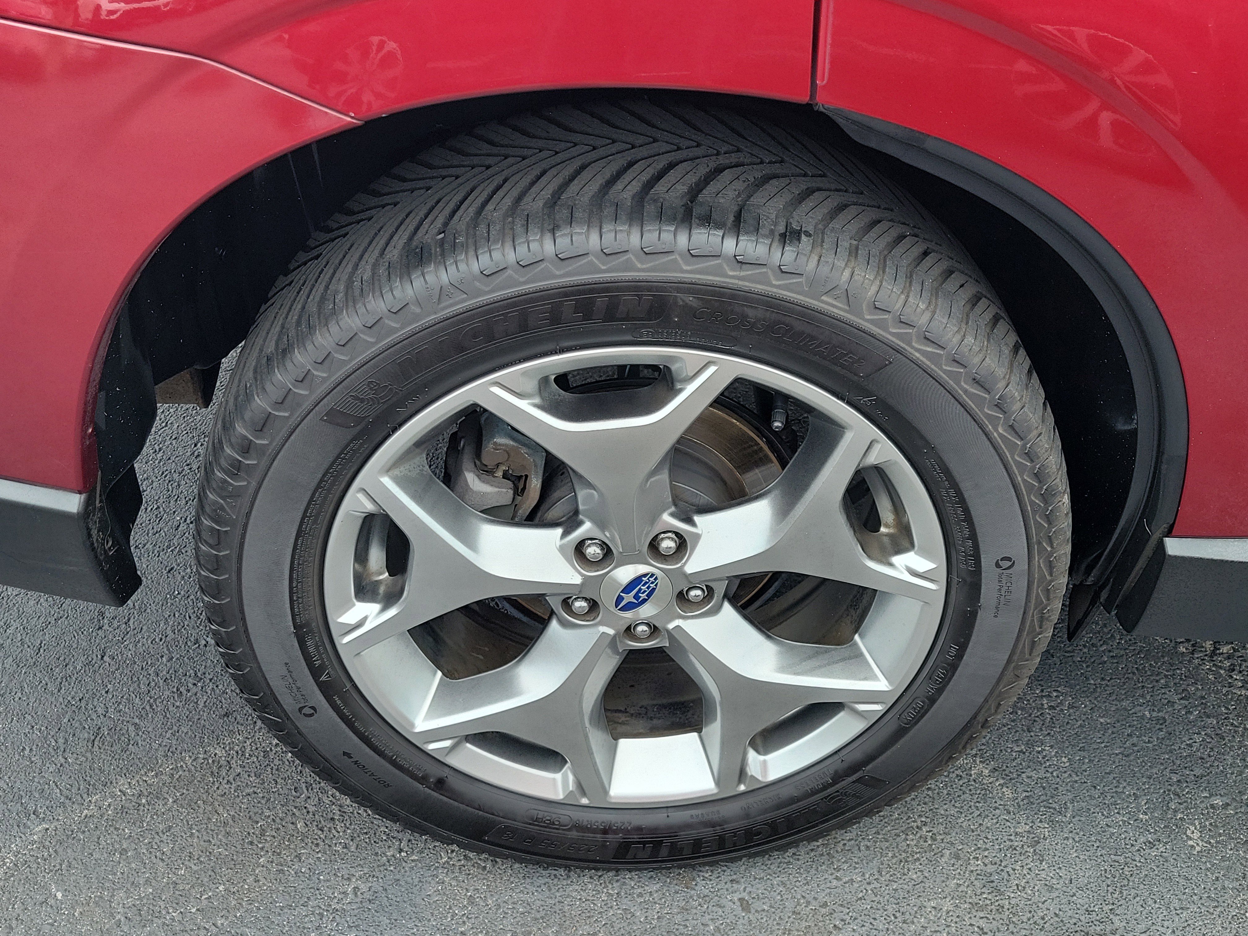 Used 2017 Subaru Forester 2.5i Touring AWD/4WD image 10