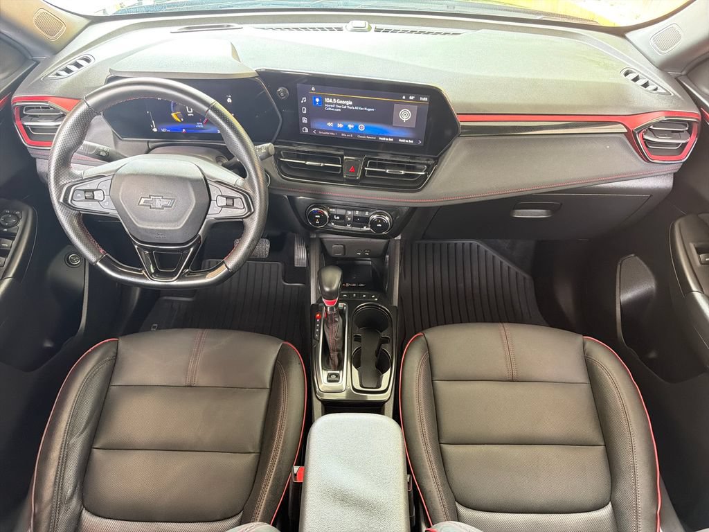 Used 2025 Chevrolet TrailBlazer RS w/ Convenience Package FWD image 21