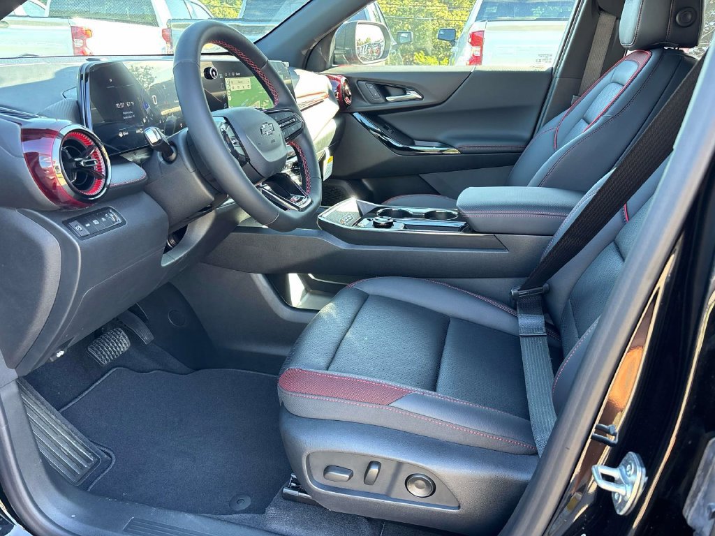 New 2027 Chevrolet Equinox RS w/ Safety and Technology Package AWD/4WD image 10