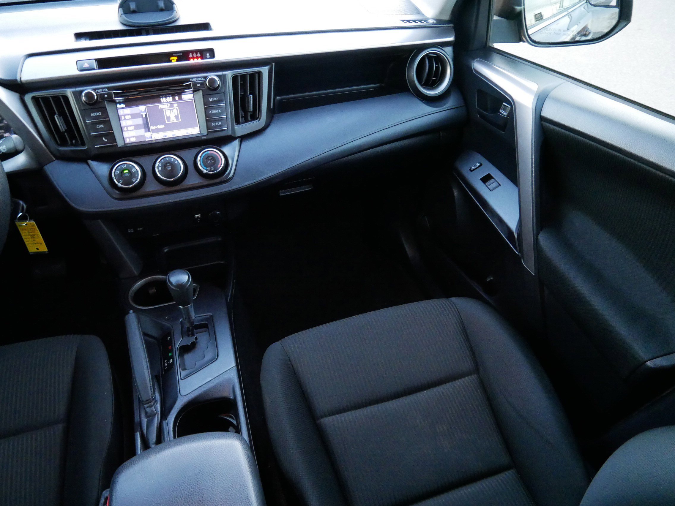 Used 2018 Toyota RAV4 LE w/ All Weather Liner Package image 11