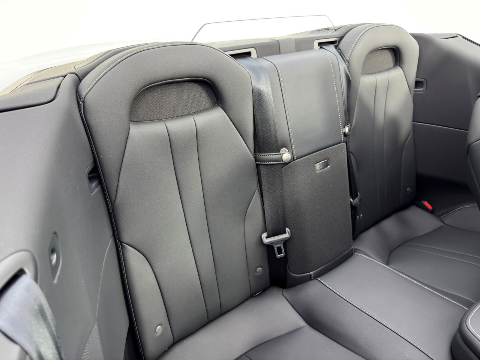 Used 2023 Lexus LC 500 Convertible image 41