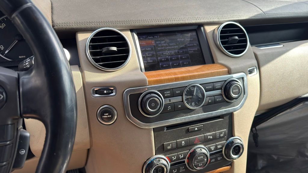Used 2013 Land Rover LR4 HSE image 11