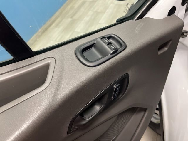 Used 2024 Ford Transit 250 148 Medium Roof Extended AWD w/ Load Area Protection Package image 18
