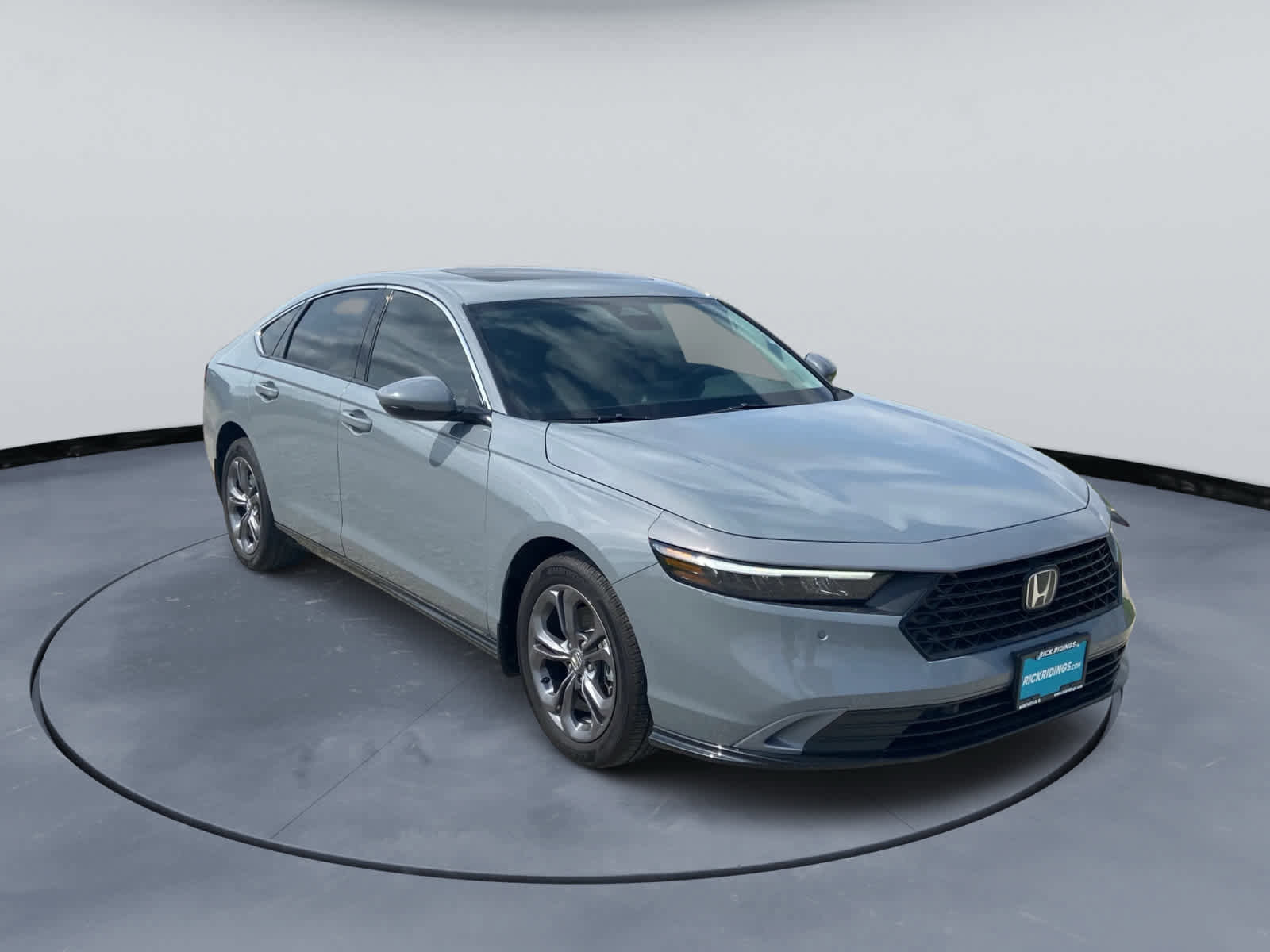 Used 2025 Honda Accord EX-L image 4