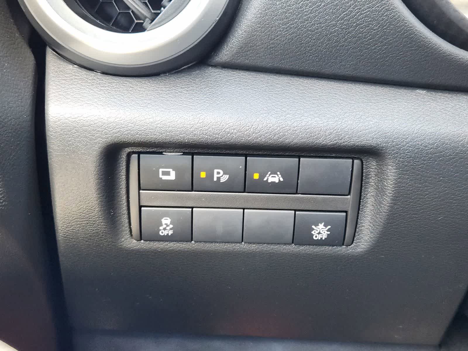 Used 2022 Nissan Versa S FWD image 20