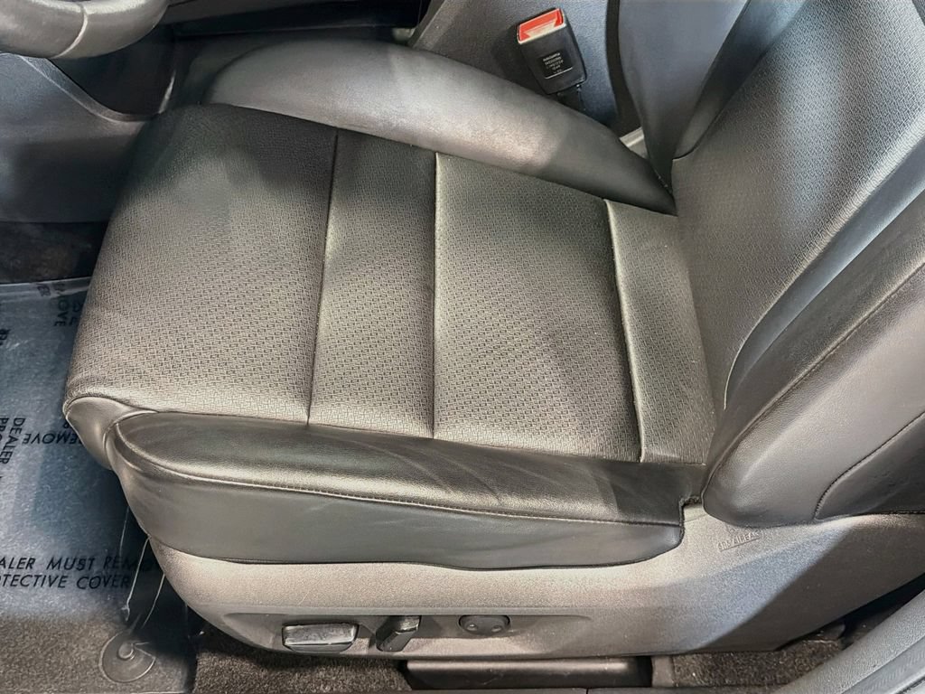 Used 2023 Nissan Rogue SV w/ SV Premium B Package AWD/4WD image 19