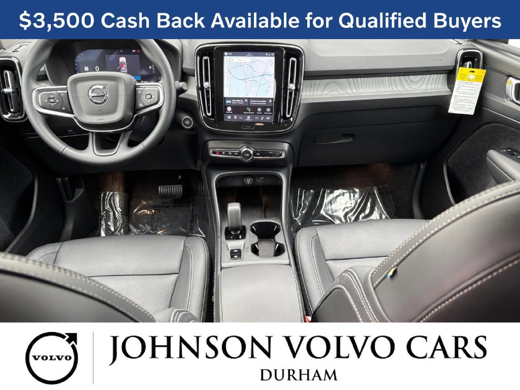 New 2026 Volvo XC40 B5 Core w/ Climate Package AWD/4WD image 7