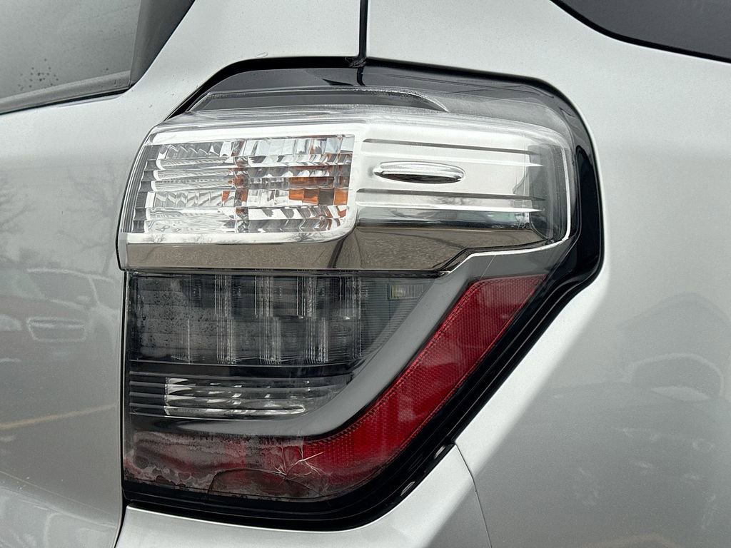 Used 2023 Toyota 4Runner SR5 Premium image 34