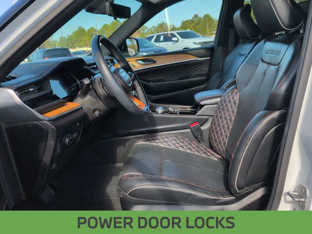 Used 2023 Jeep Grand Cherokee Summit image 14