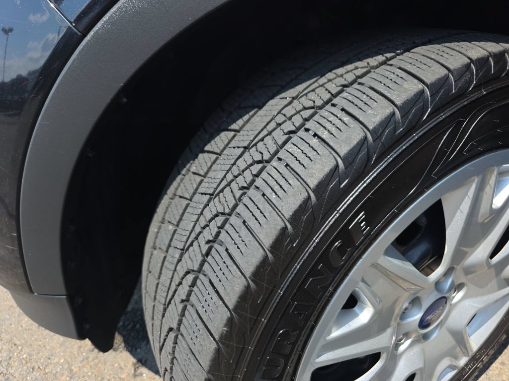 Used 2014 Ford Escape S FWD image 37