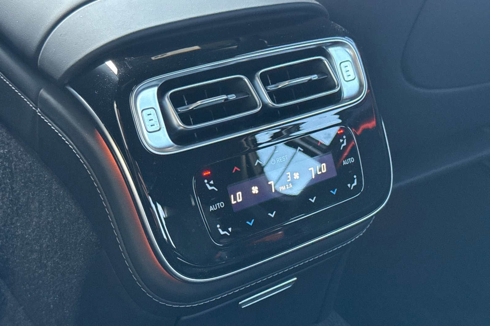 New 2026 Mercedes-Benz S 63 AMG S image 33