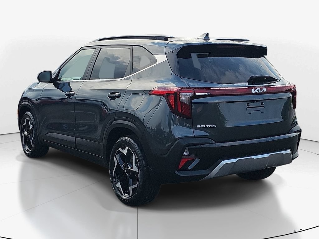 Used 2024 Kia Seltos EX AWD/4WD image 8