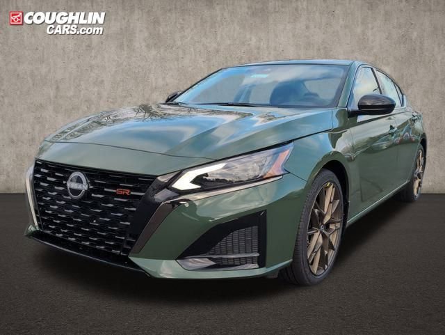 New 2025 Nissan Altima 2.5 SR video 3